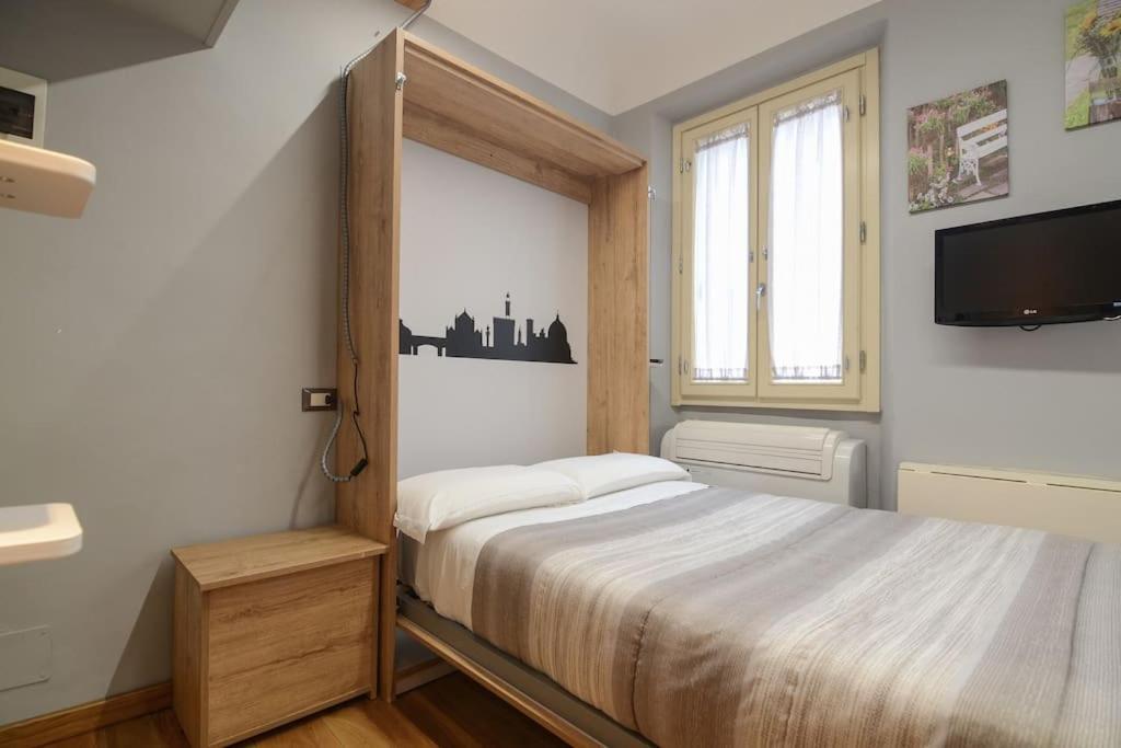 Apartamento Keys Of Italy - Sgiuseppe 18 - Monolocale Intimo E Conveniente A Santa Croce Florencia Exterior foto