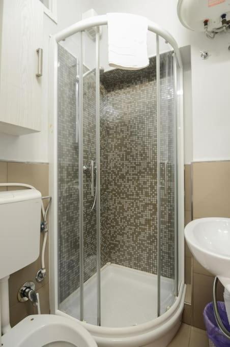 Apartamento Keys Of Italy - Sgiuseppe 18 - Monolocale Intimo E Conveniente A Santa Croce Florencia Exterior foto