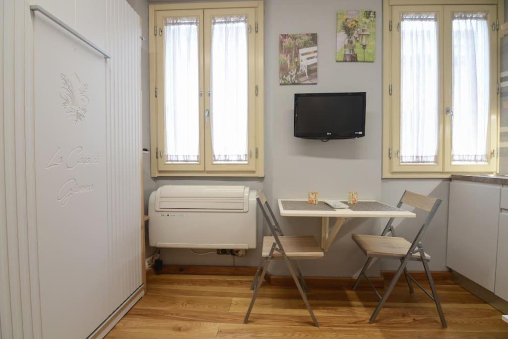 Apartamento Keys Of Italy - Sgiuseppe 18 - Monolocale Intimo E Conveniente A Santa Croce Florencia Exterior foto
